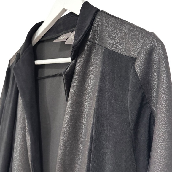 Travelers by Chicos Black Open Cardigan Jacket Size 8/10 - Picture 2 of 8